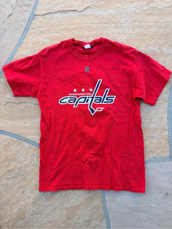 Reebok Other - Washington Capitals Red Logo Tee